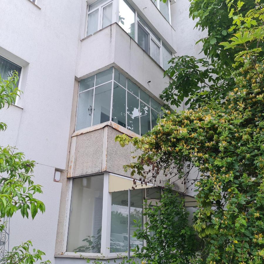 Apartament 2 Camere - Pitesti / 2-Rooms Apartment - ปีเตช ภายนอก รูปภาพ